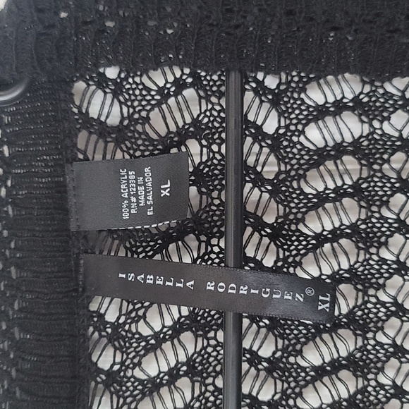 Cute Cropped knit Cardigan Size XL - Picture 2 of 4